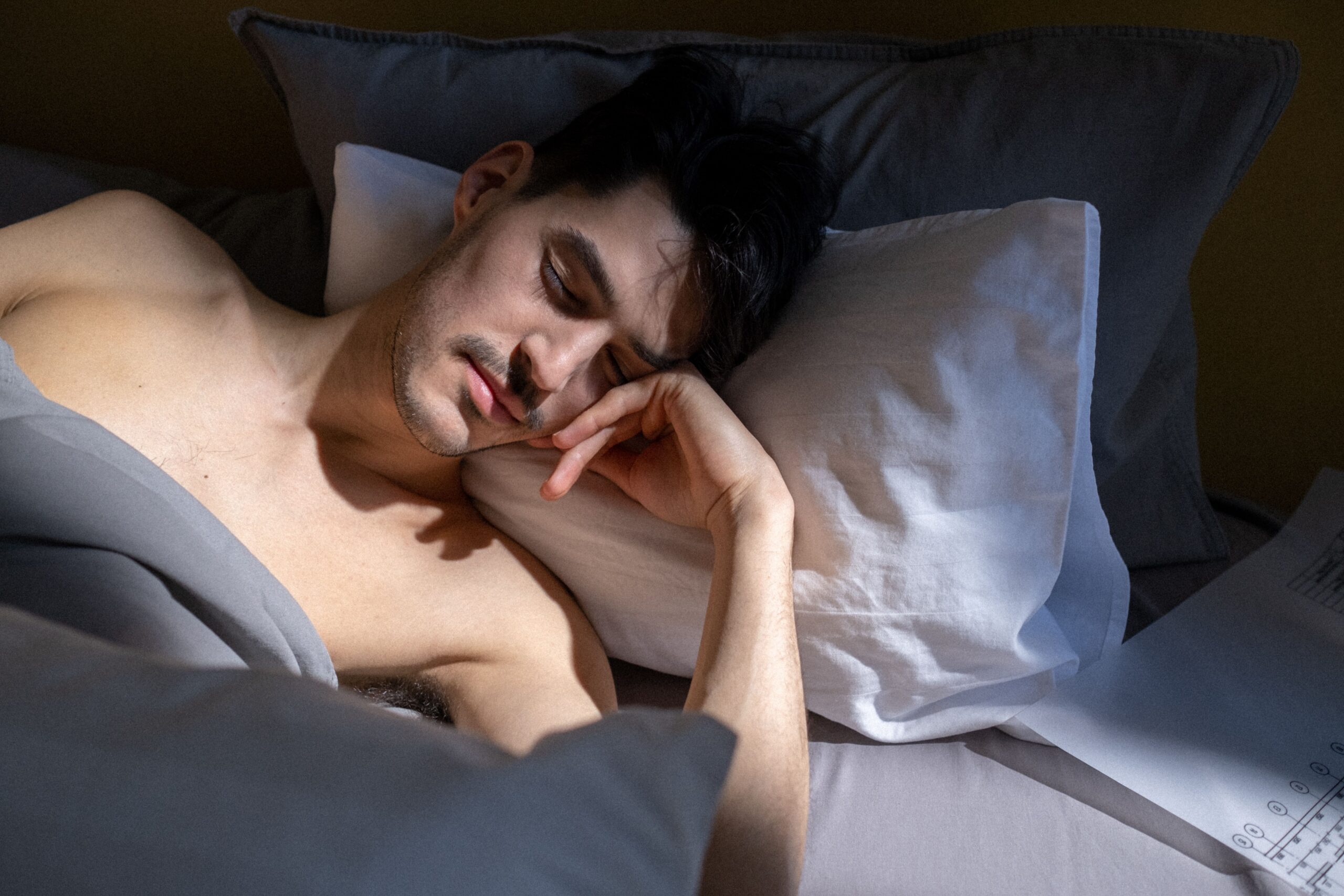 How to Sleep Better Tonight: A Complete Guide